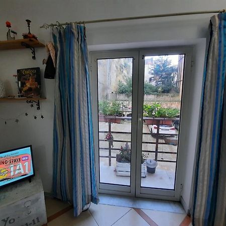 Apartmán La Casa Nella Roccia Neapol Exteriér fotografie
