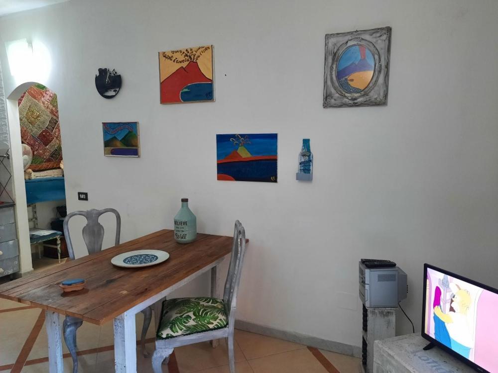 Apartmán La Casa Nella Roccia Neapol Exteriér fotografie