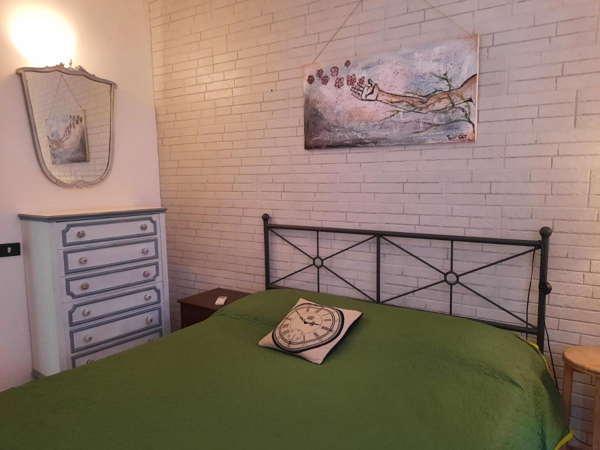 Apartmán La Casa Nella Roccia Neapol Exteriér fotografie